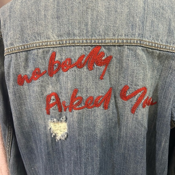 Hidden Distressed Denim Jacket - Picture 13 of 13